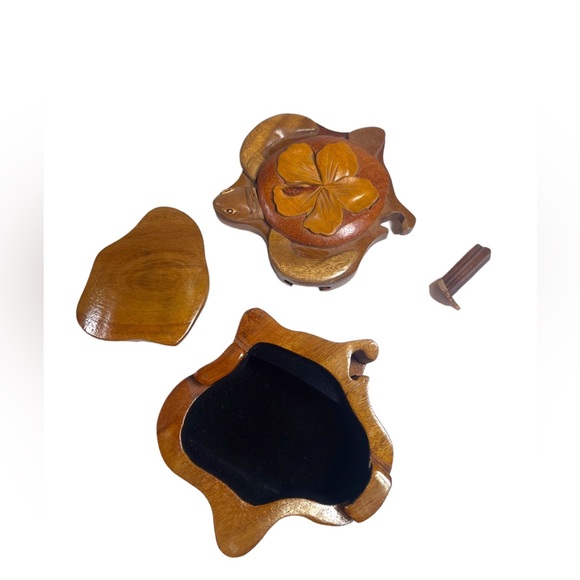 aloha wood art turtle puzzle Trinket Jewelry Box Design In Hawaii By Paul Le - Picture 5 of 16